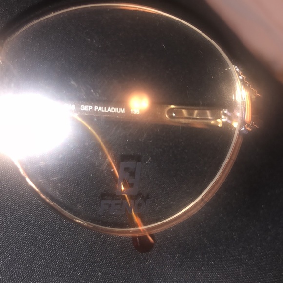 VINTAGE FENDI EYEWEAR - Picture 4 of 9